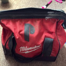 Milwaukee Brad Nailer 