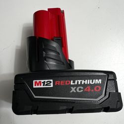 New Milwaukee 48-11-2440  M12 12v Red Lithium XC 4.0 Ah Battery