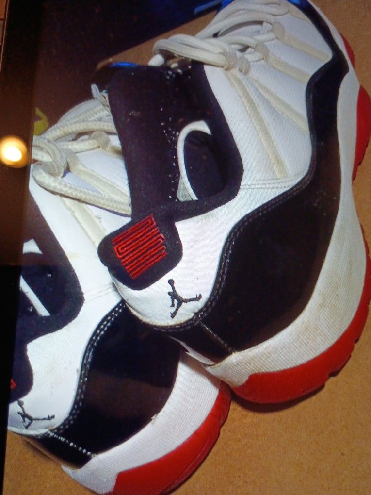 JORDAN 11 RETRO LOW CONCORD  SNEAKERS SIZE. 12