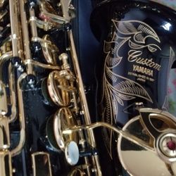 Black Lacquered Alto Saxophone