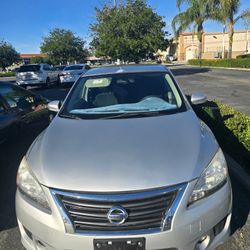 Nissan Sentra 2015