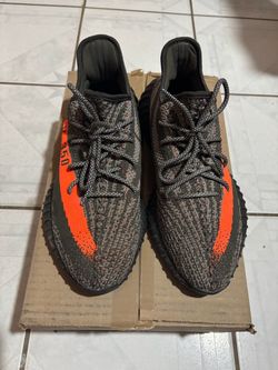 adidas Yeezy Boost 350 V2 Carbon Beluga Tennis shoes New!
