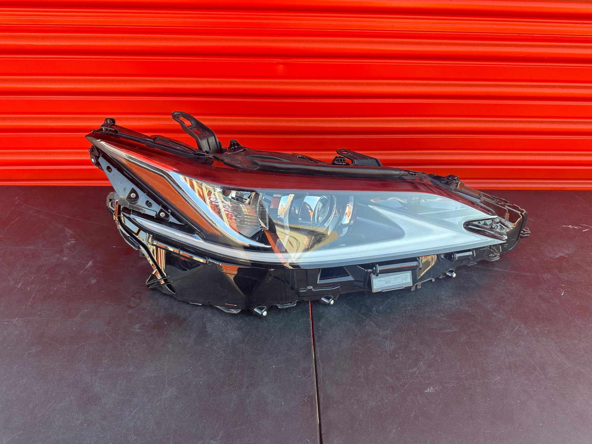 2019 - 2020 - 2021 LEXUS ES300 ES350 ES RIGHT PASSENGER LED HEADLIGHT OEM