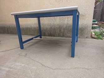 Working Table and 2 roller tables