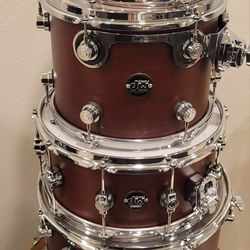 DW Performance  Series Maple Drum Set 5pc 