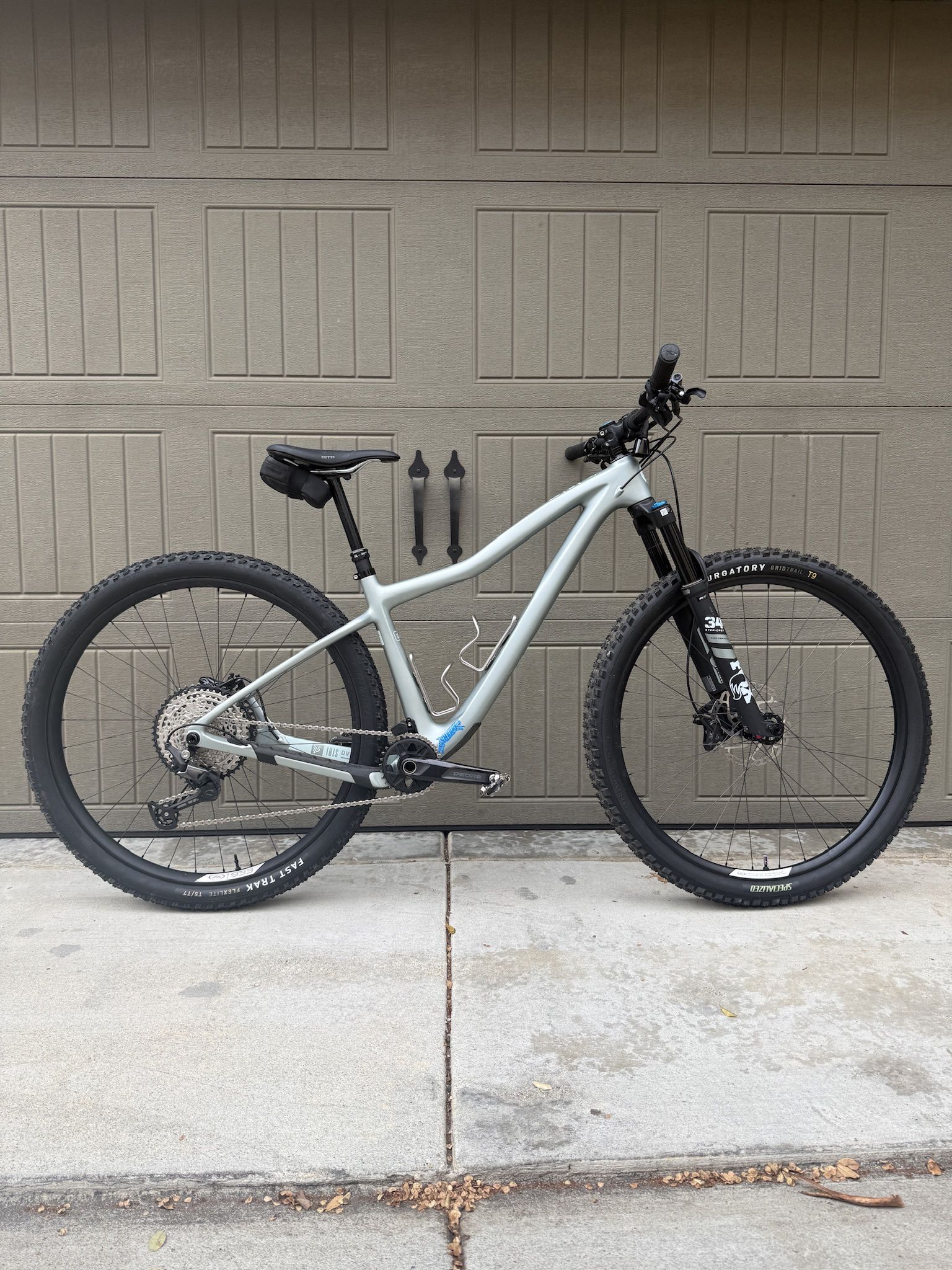 2024 Ibis DV9 hardtail mountain bike. deore build w/ upgrades, Medium