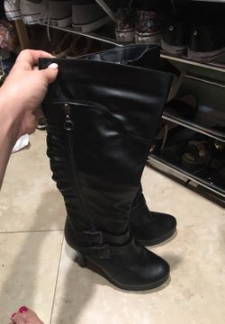Boots sz 7