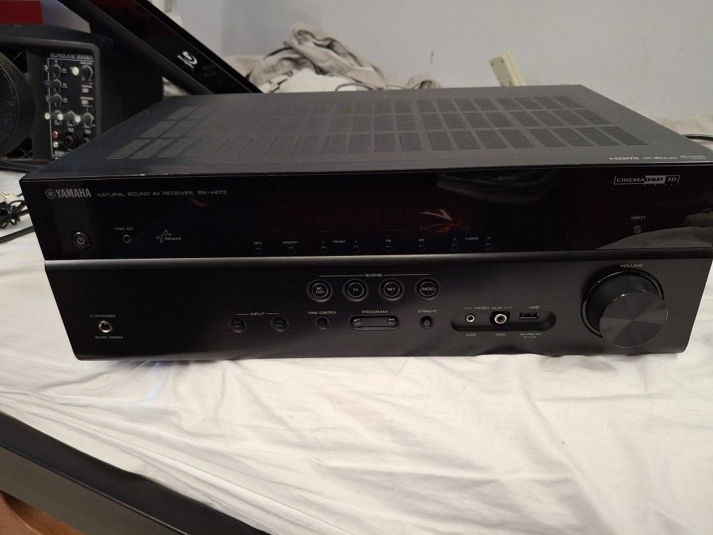 Yamaha RS V473 AV Receiver