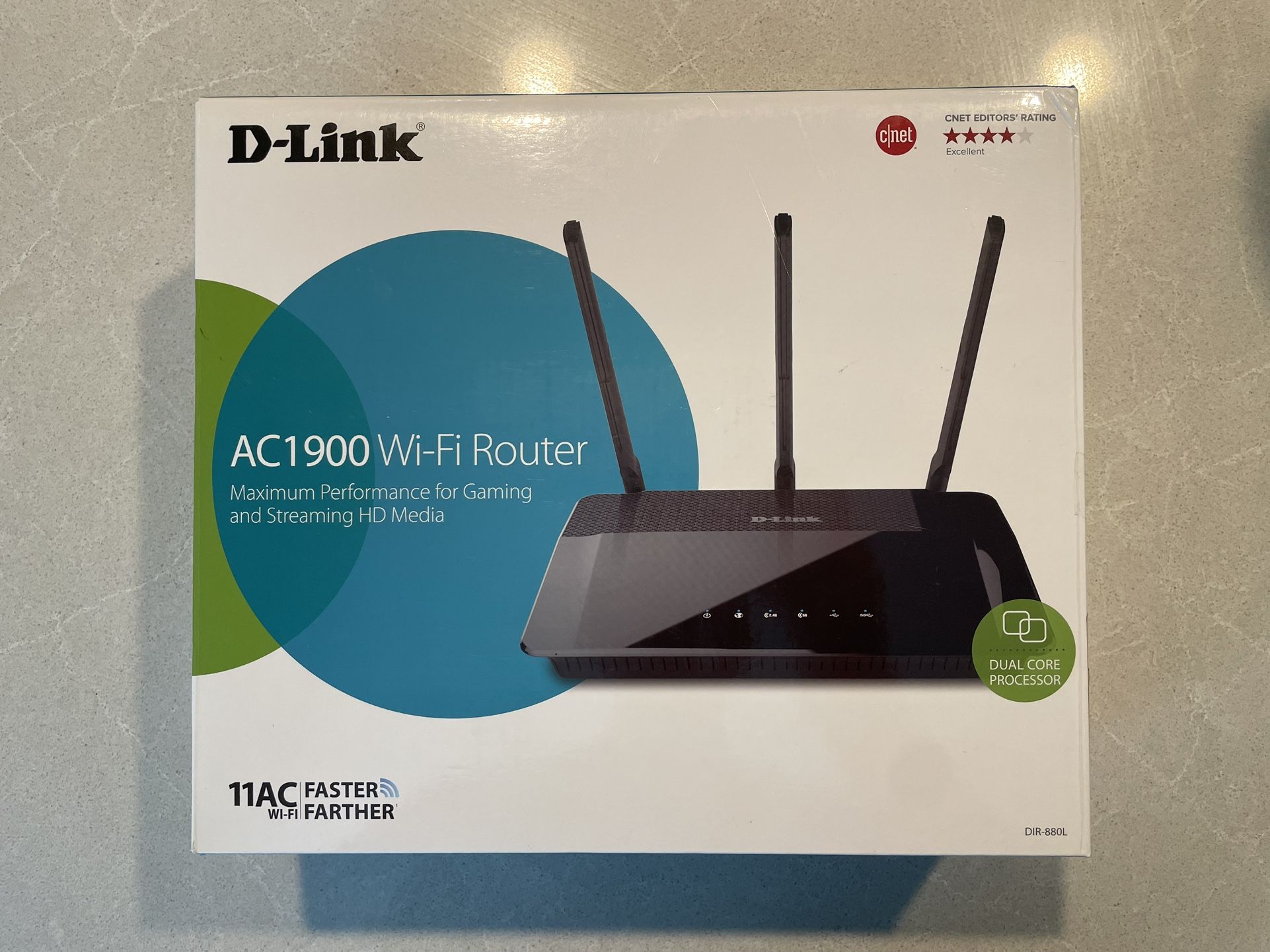 D-Link AC1900 WiFi Router DIR-880L gaming streaming mobile