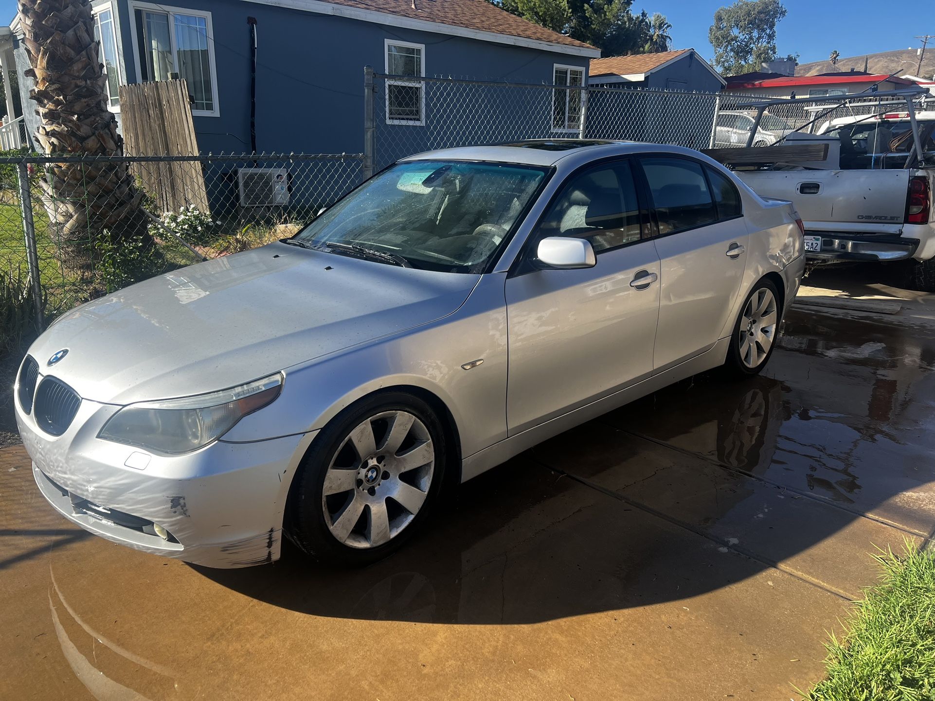 2004 BMW 530i