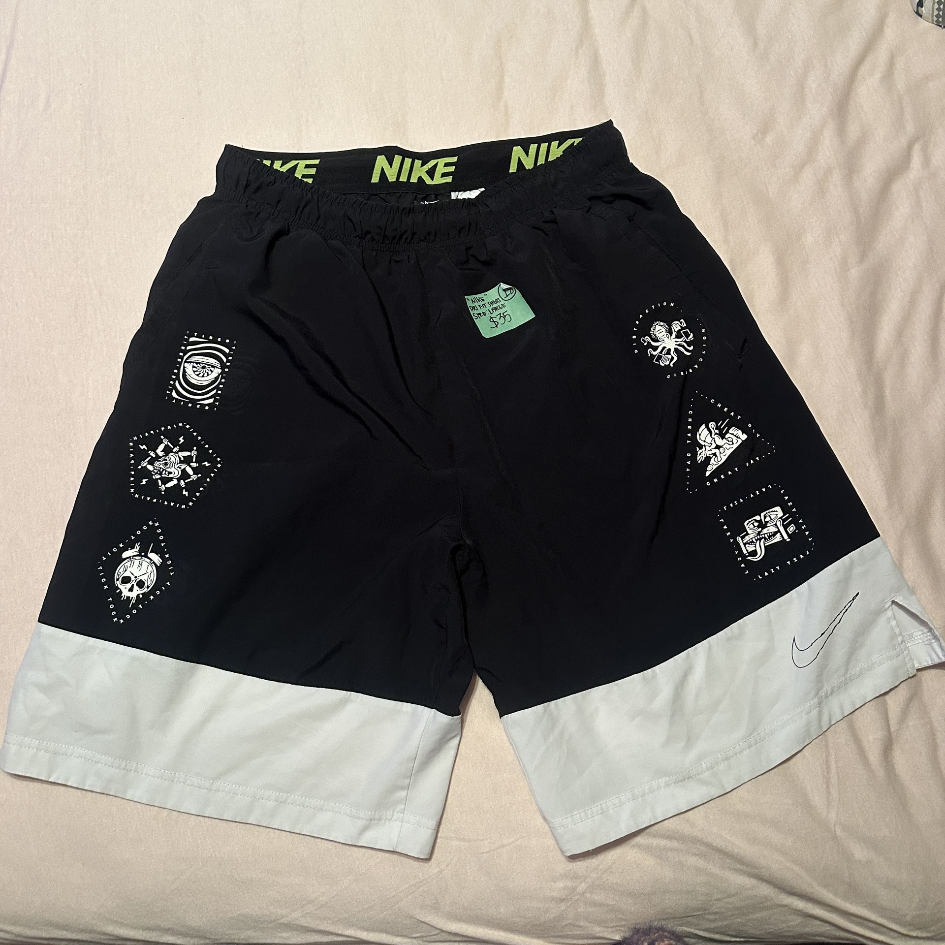Pre Owned Nike Dri Fit Shorts for Men
