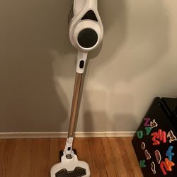 Moosoo Cordless Vacuum