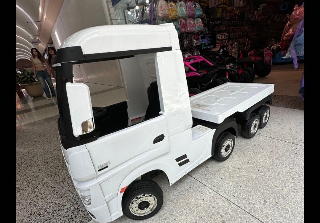 Kids Vehicles Adults Control At Toys2u Inland Center Mall
