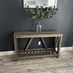 Console Table 