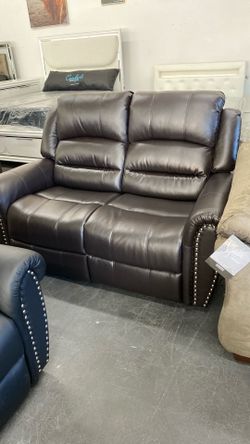 New Loveseat 2 Seater Dark Brown Or Black Recliners Was $999 Now $500 