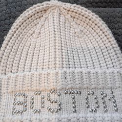 Woman's Winter Hat 