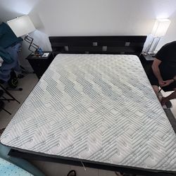 Cama king con colchón