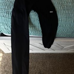 Medium Black Scrubbs