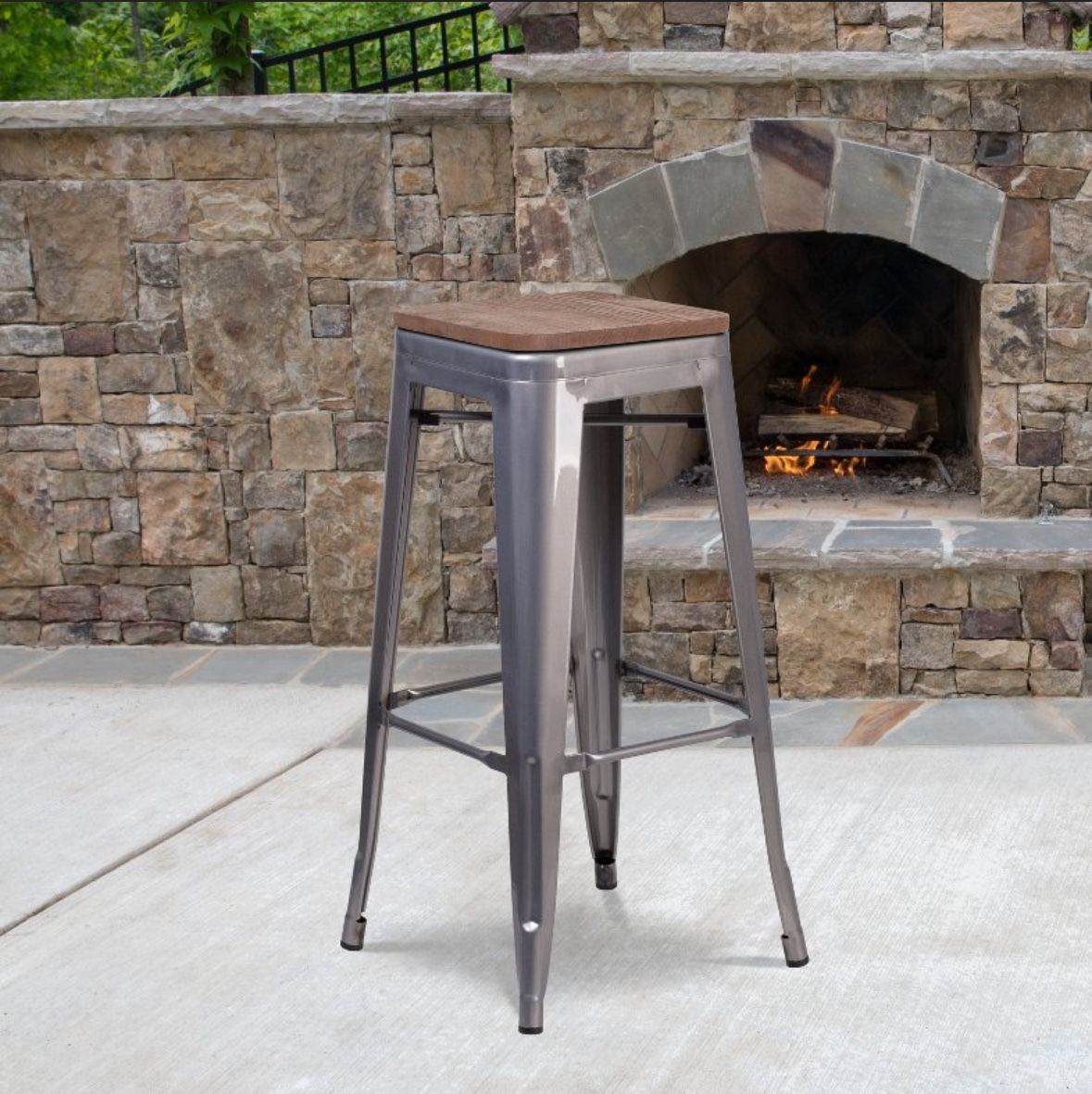 Metal Barstools With Wooden Swivel Top