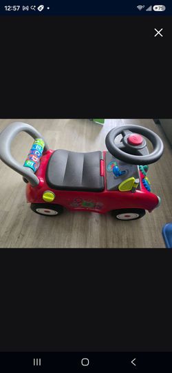 Radio flyer busy buggy car