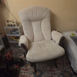 Rocking Chair 