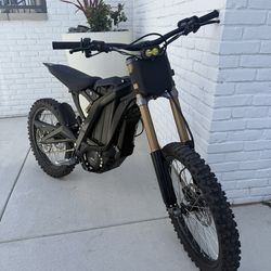 2025 surron light bee x (NO TRADES)