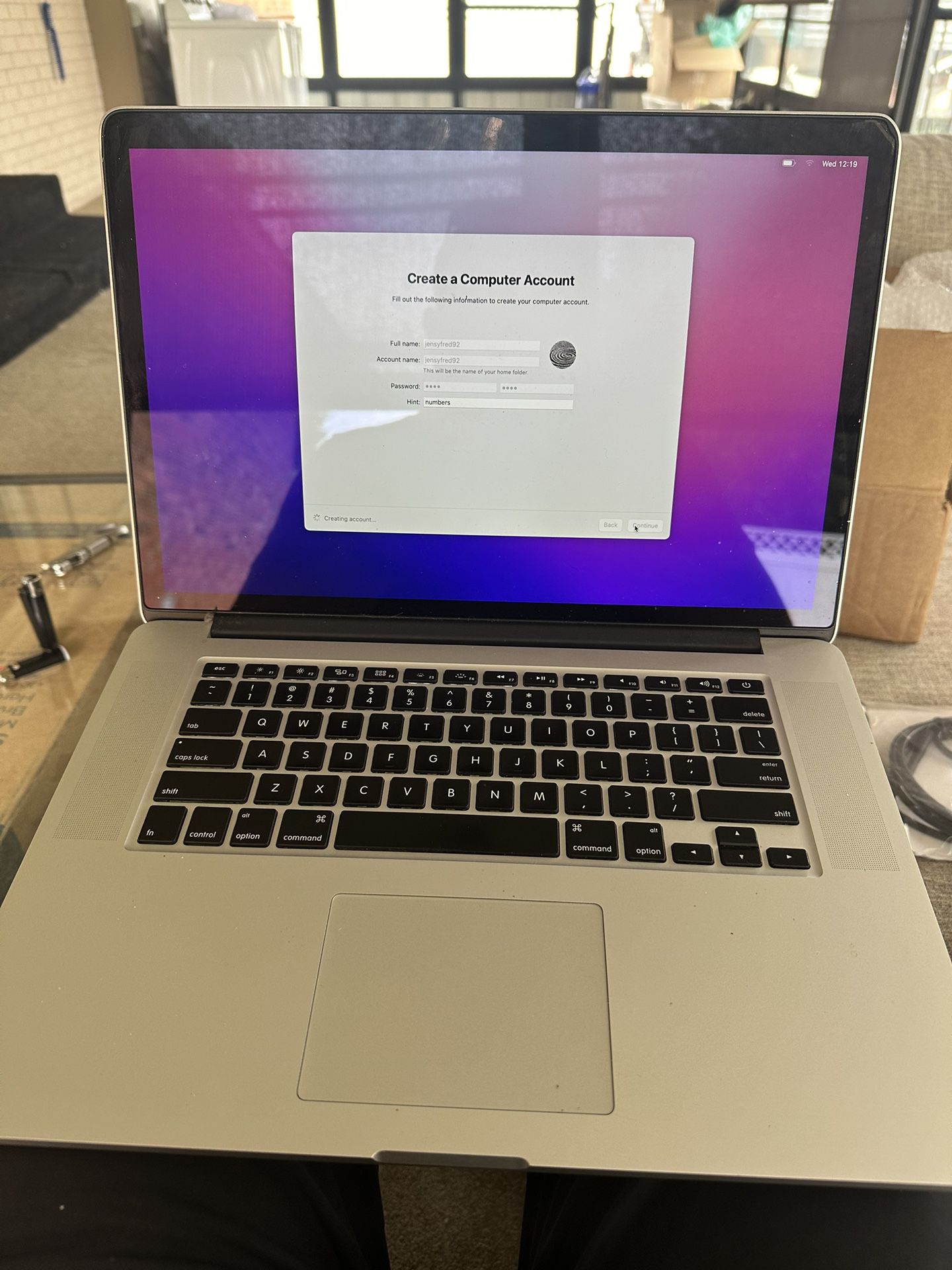 MacBook PRO 15 Inch (i7 Processor)