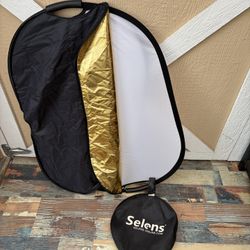 Selens 5-in-1 Oval Reflector with Handle for Photography Photo Studio Lighting & Outdoor Lighting (24 x 36 Inch)