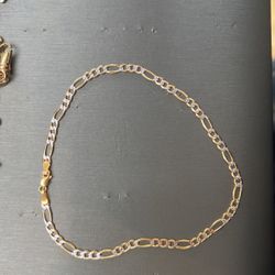 10kt Gold Anklet Mother Days Special 