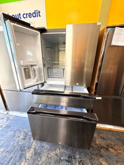 Refrigerador nuevo de 4 puertas a Pagos flexibles