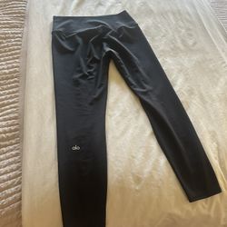 Alo Leggings 