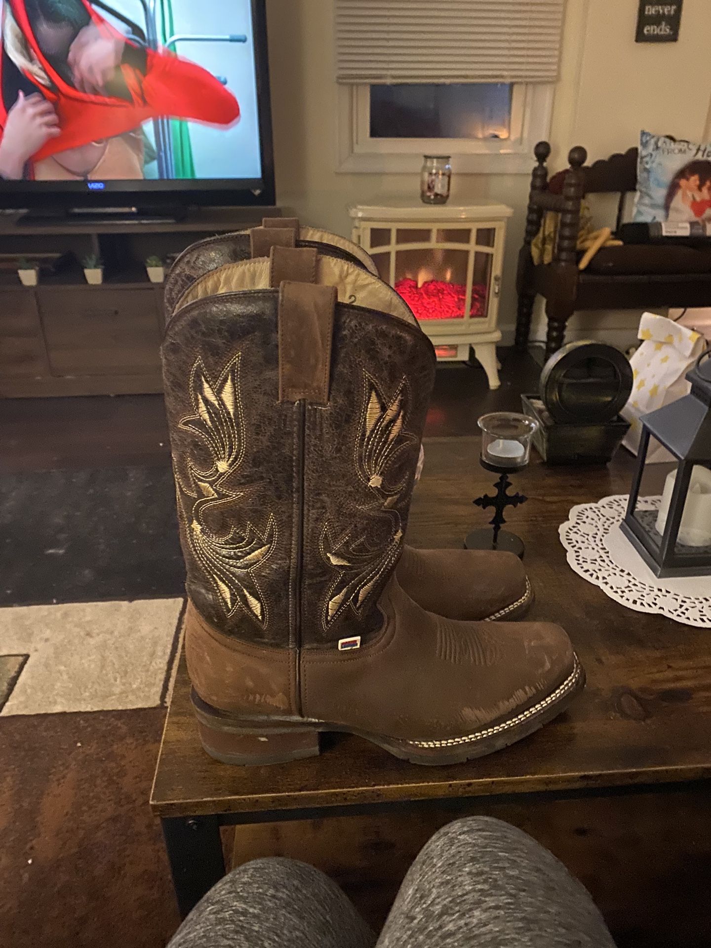 mens cowboy boots sz 10.5 real leather