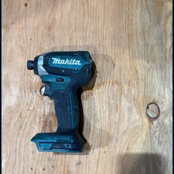 Makita impact driver xdt13