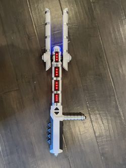 Star Wars Stormtrooper Riot Control Baton and Stand Included