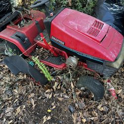 Riding Lawnmower 
