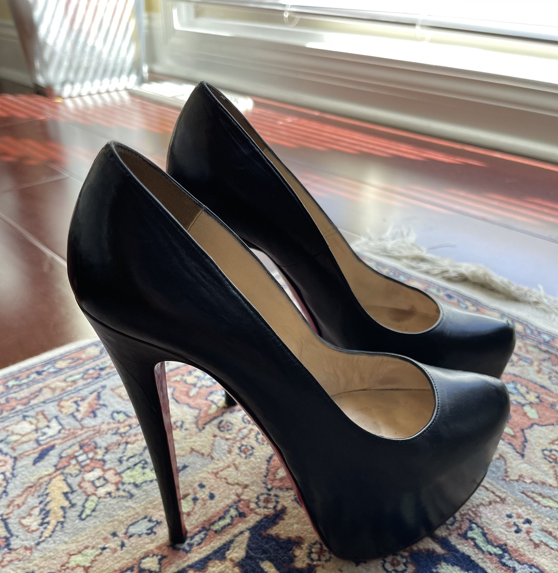 Christian Louboutin Cinderella Shoes for Sale in Chicago, IL - OfferUp