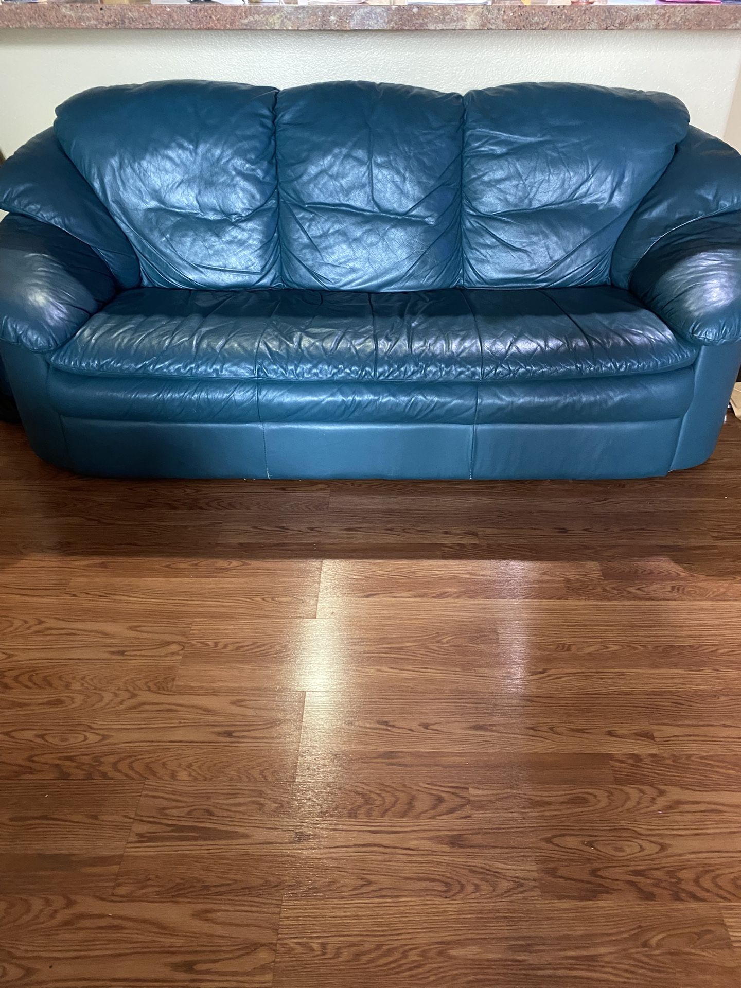 Free Sofa