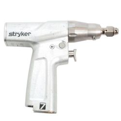 Stryker 7207 System 7 Orthopedic Power Handpiece — High-Performance, Sterilizable Cordless Surgical Tool for Trauma & Recon Sets