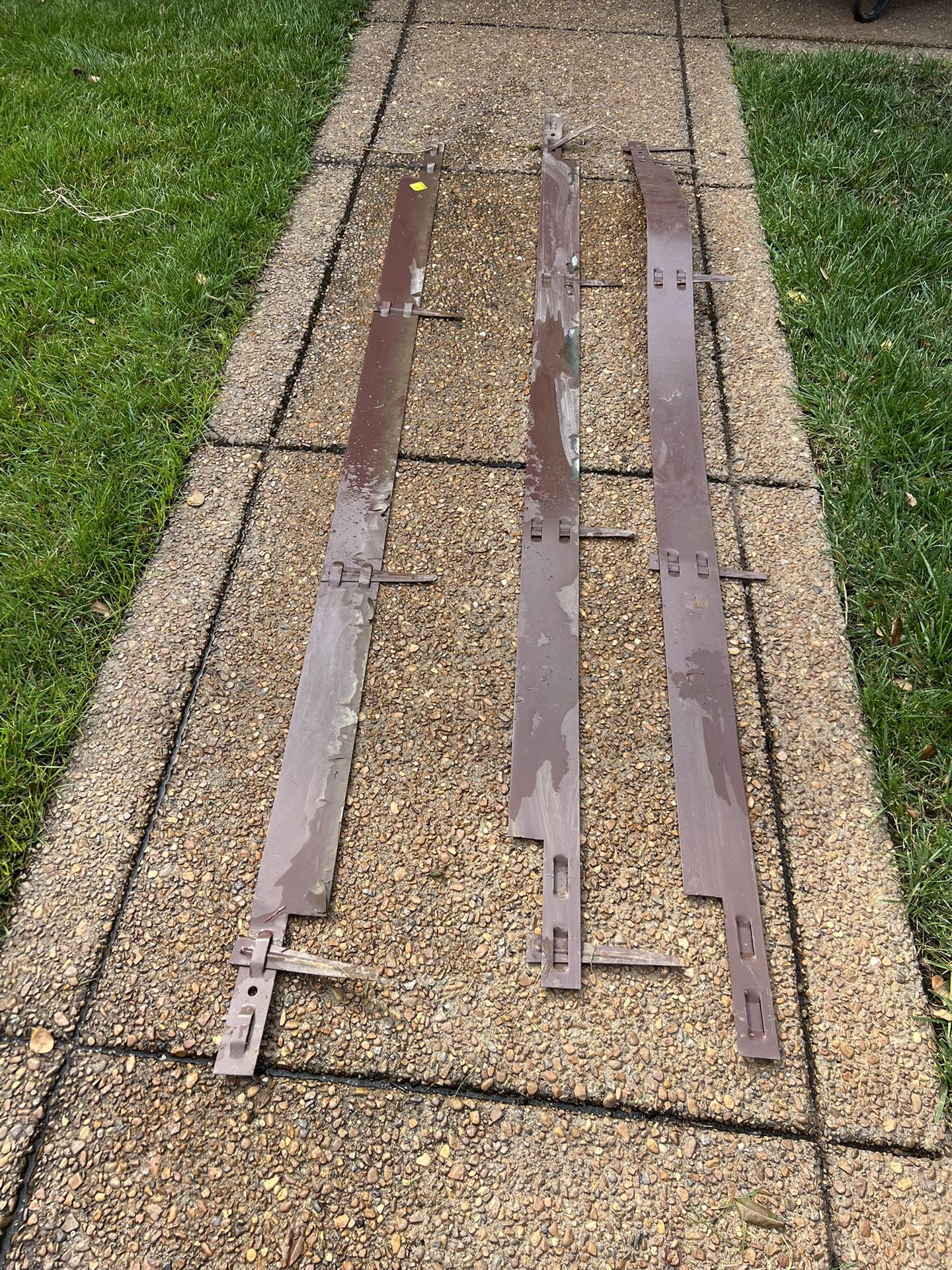 4 Metal Edgers