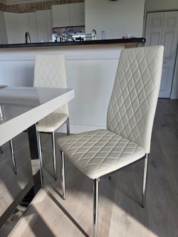 2 new dining chairs