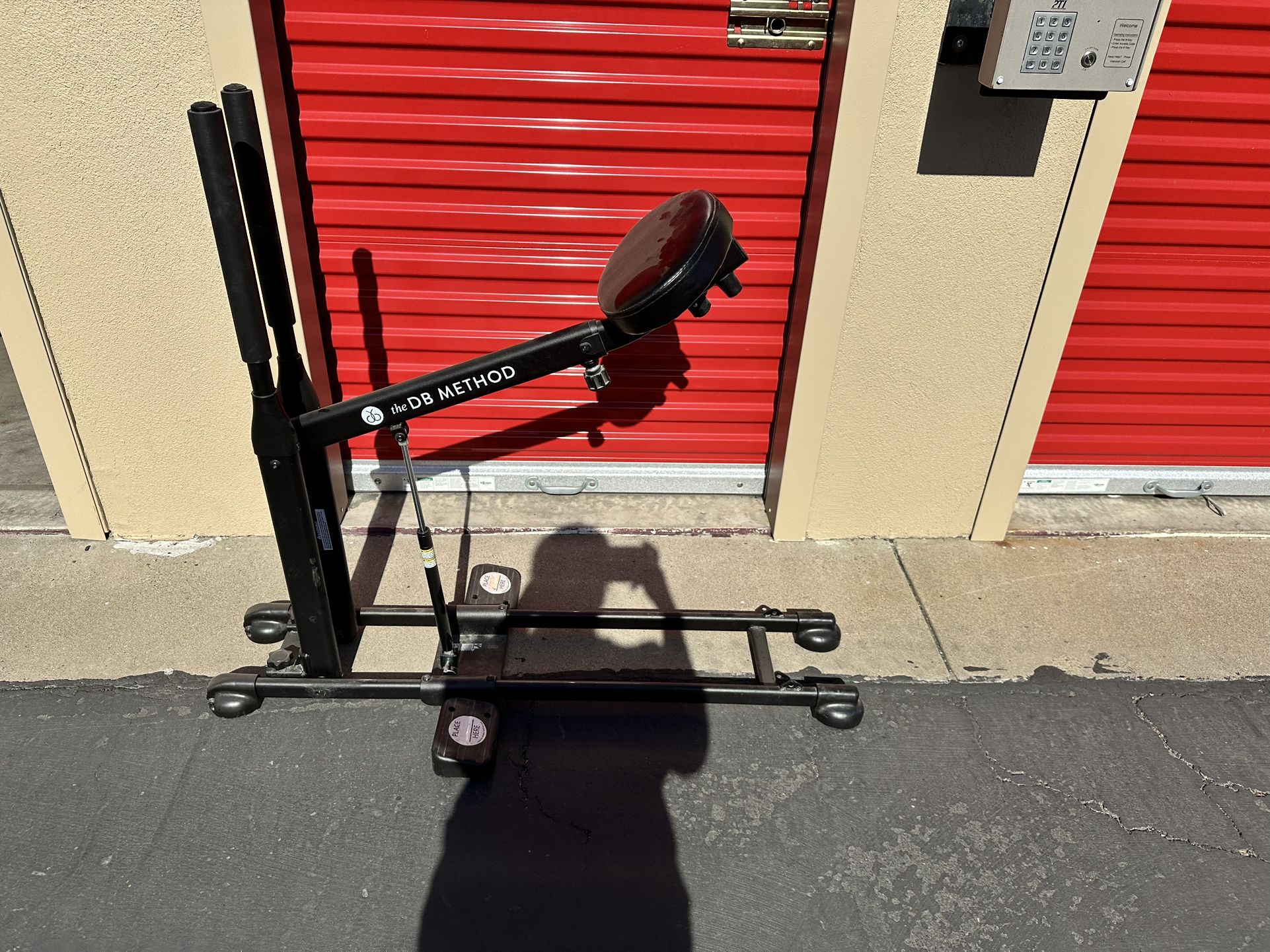 Squat Machine