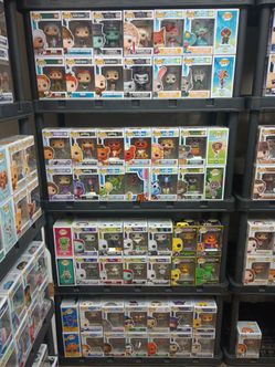 FUNKO POP! DISNEY LOT 56 PIECES
