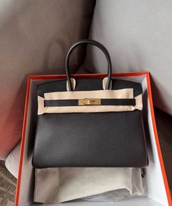 Hermes Birkin 30 Noir brand new condition