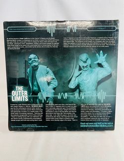 Sideshow Collectibles The Outer Limits Figure Set