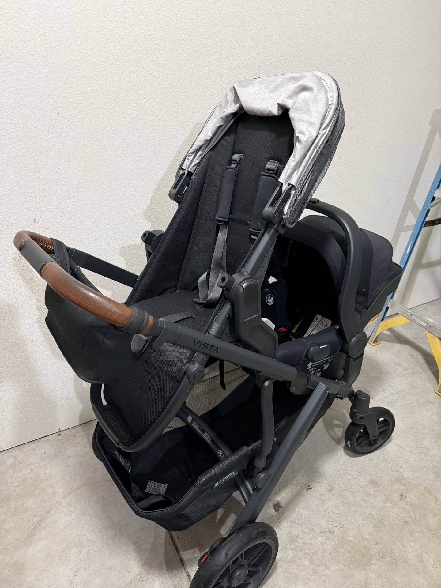 Uppababy Stroller Vista V2