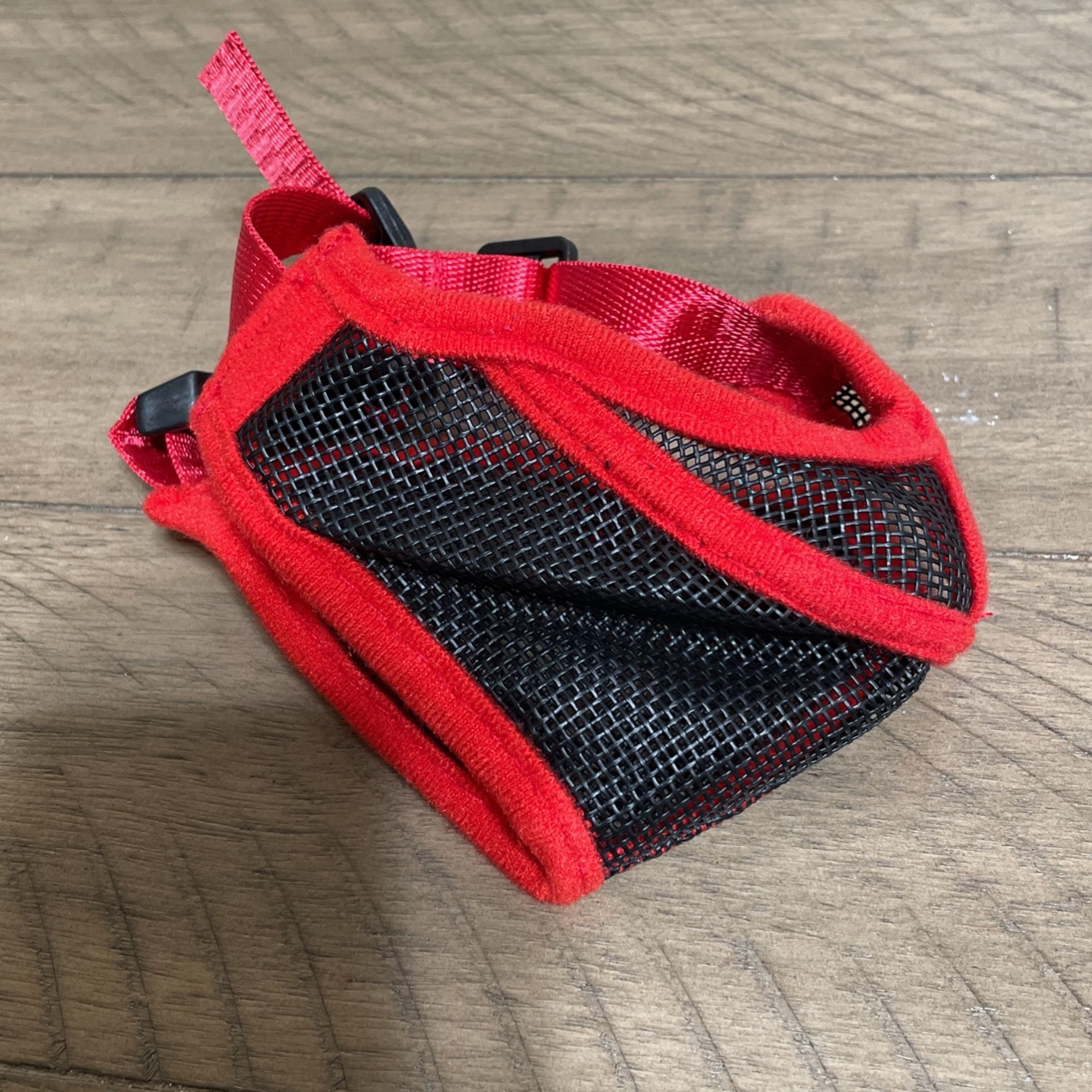 Short Snout Dog Muzzle