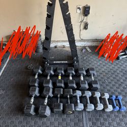 Dumbbells weights 5-45lbs rubber coated includes rack 450lbs total