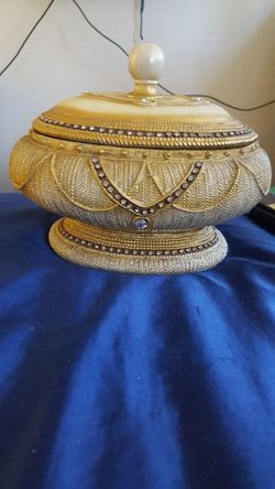 Gold Jewlery Box