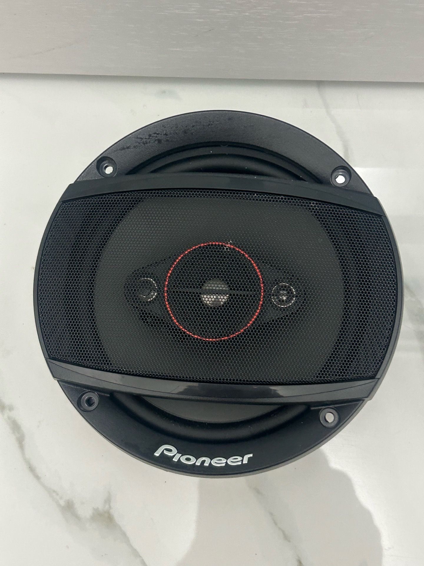 Spiked Pionner