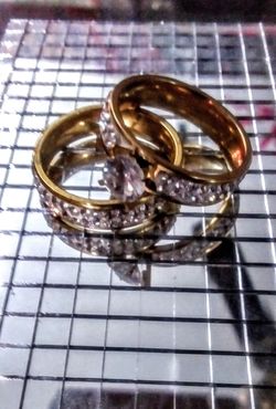 Gold rings